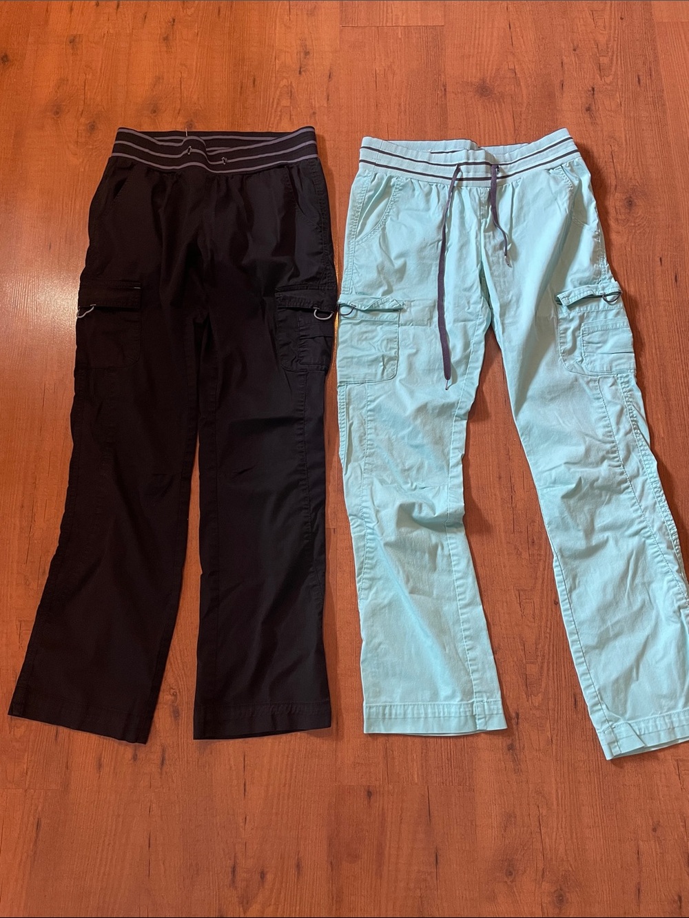 Health Pro Cargo Drawstring Pants (sea foam green and black).